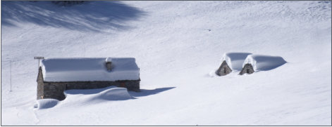 La capanna di Orino in inverno
